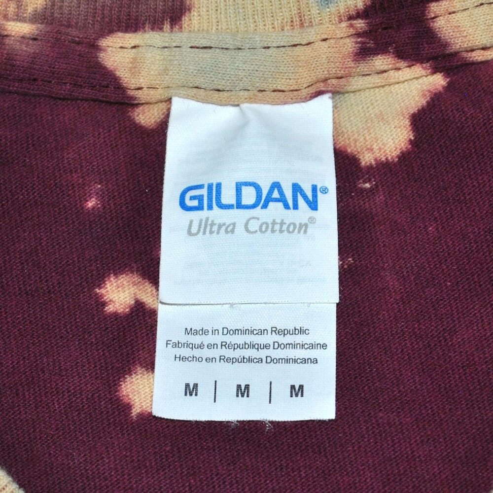 Hillman College Size Medium Tie Dye A Different World Graphic Tee Gildan - Picture 3 of 7